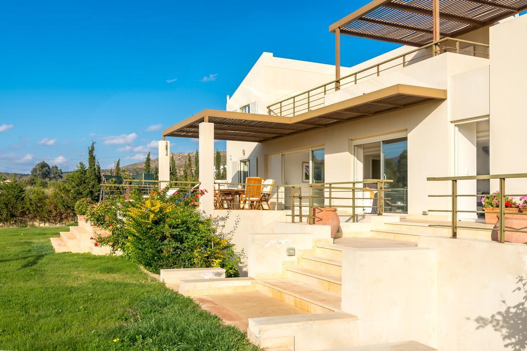 Legrena Beach Villa Сунион Экстерьер фото