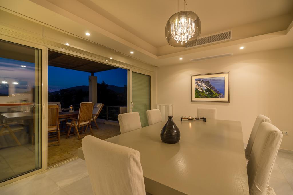 Legrena Beach Villa Сунион Экстерьер фото