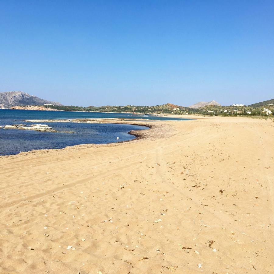 Legrena Beach Villa Сунион Экстерьер фото